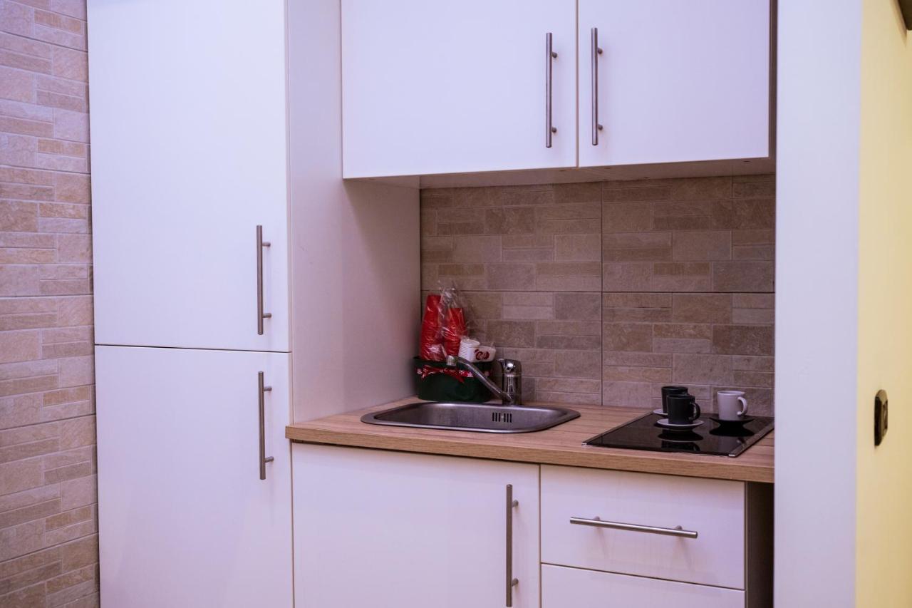 Angel'S House Apartment เนเปิลส์ ภายนอก รูปภาพ